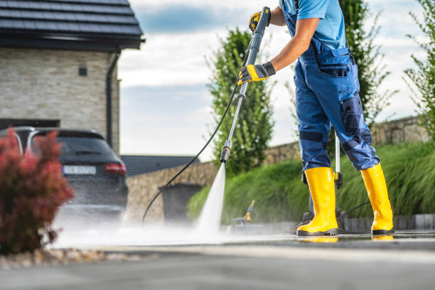 Best Deck Pressure Washing  in Johnsonburg, PA